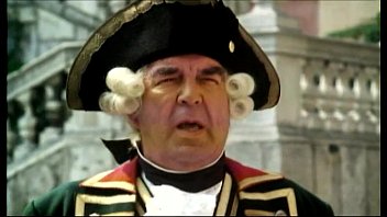 Porno cu blonde care face sex cu un francez in padure