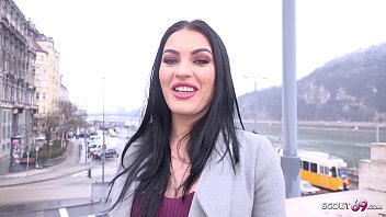 Xxx cu bruneta buna rau de pula